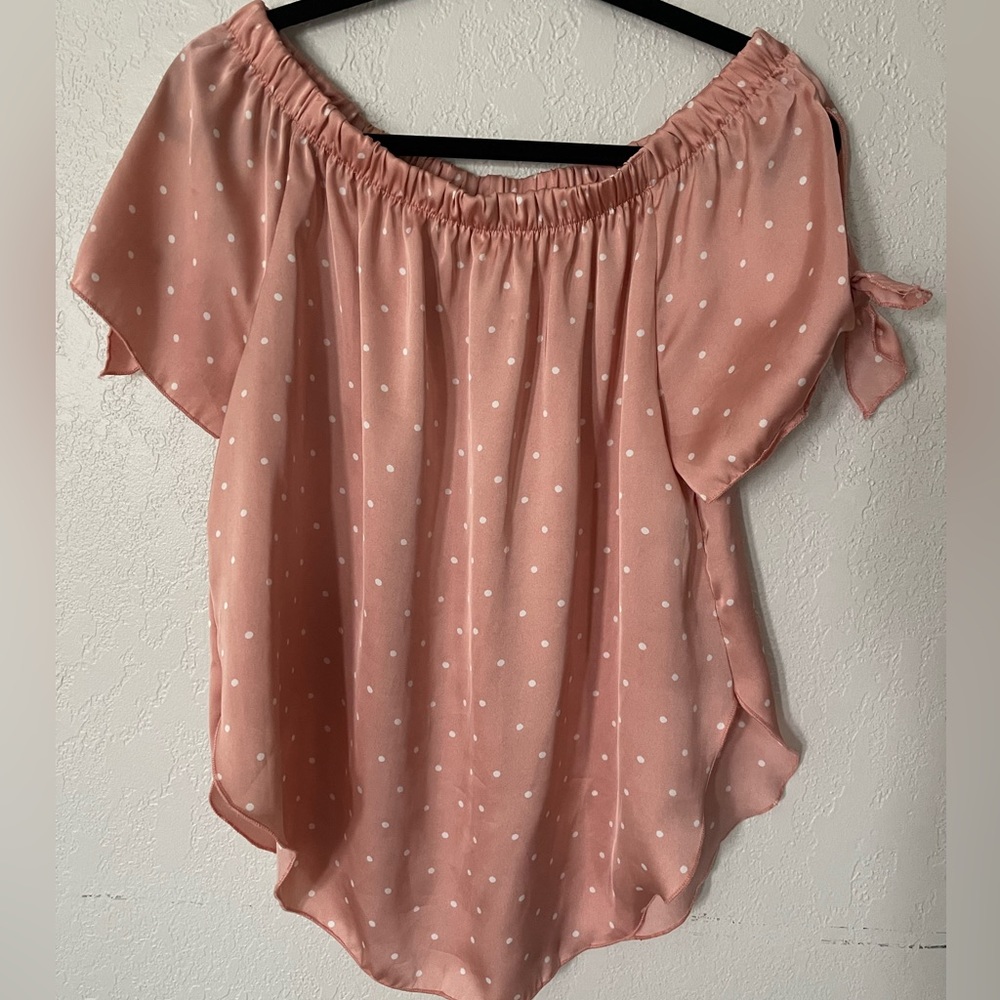 Miley + Molly off the Shoulder Tie Sleeve Polka Dot top - size L